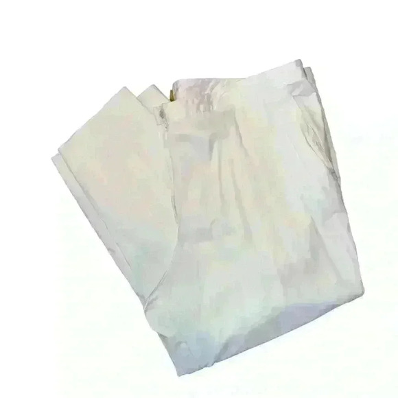 Like New Pull on Capris - Picture 1 of 4